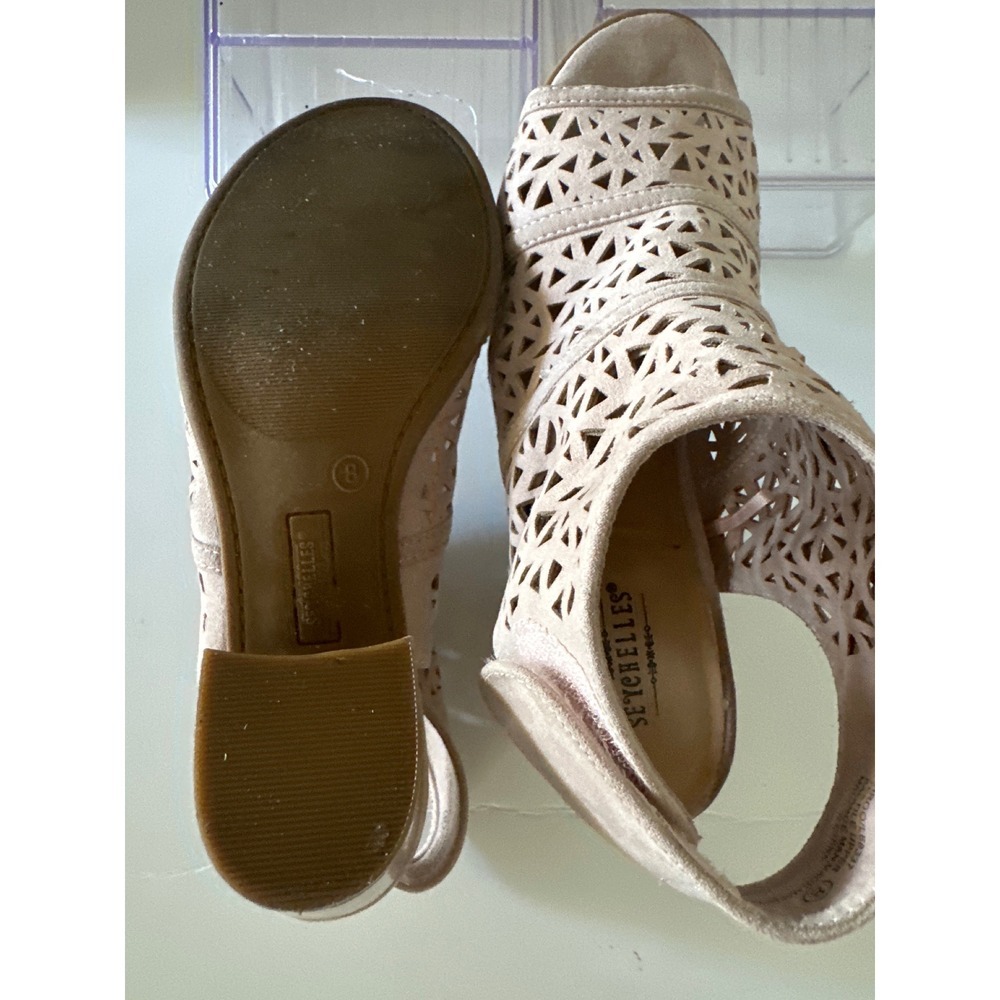 Seychelles Women's Beige Suede Peep Toe Heeled Sandals Cutout Ankle Strap - Picture 5 of 5